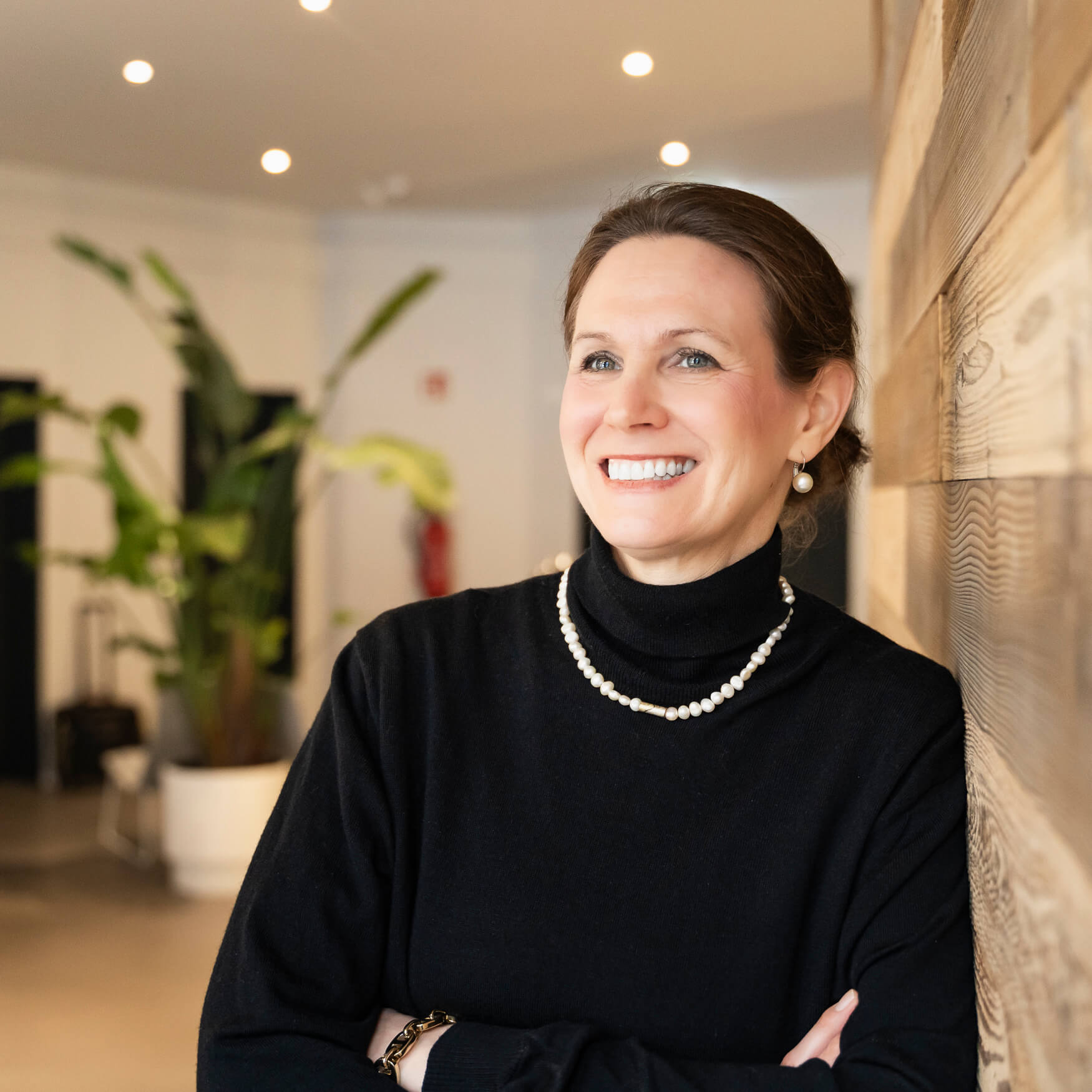 Porträt von Stefanie Kostuj, Gründerin von Kostuj Intelligent Search